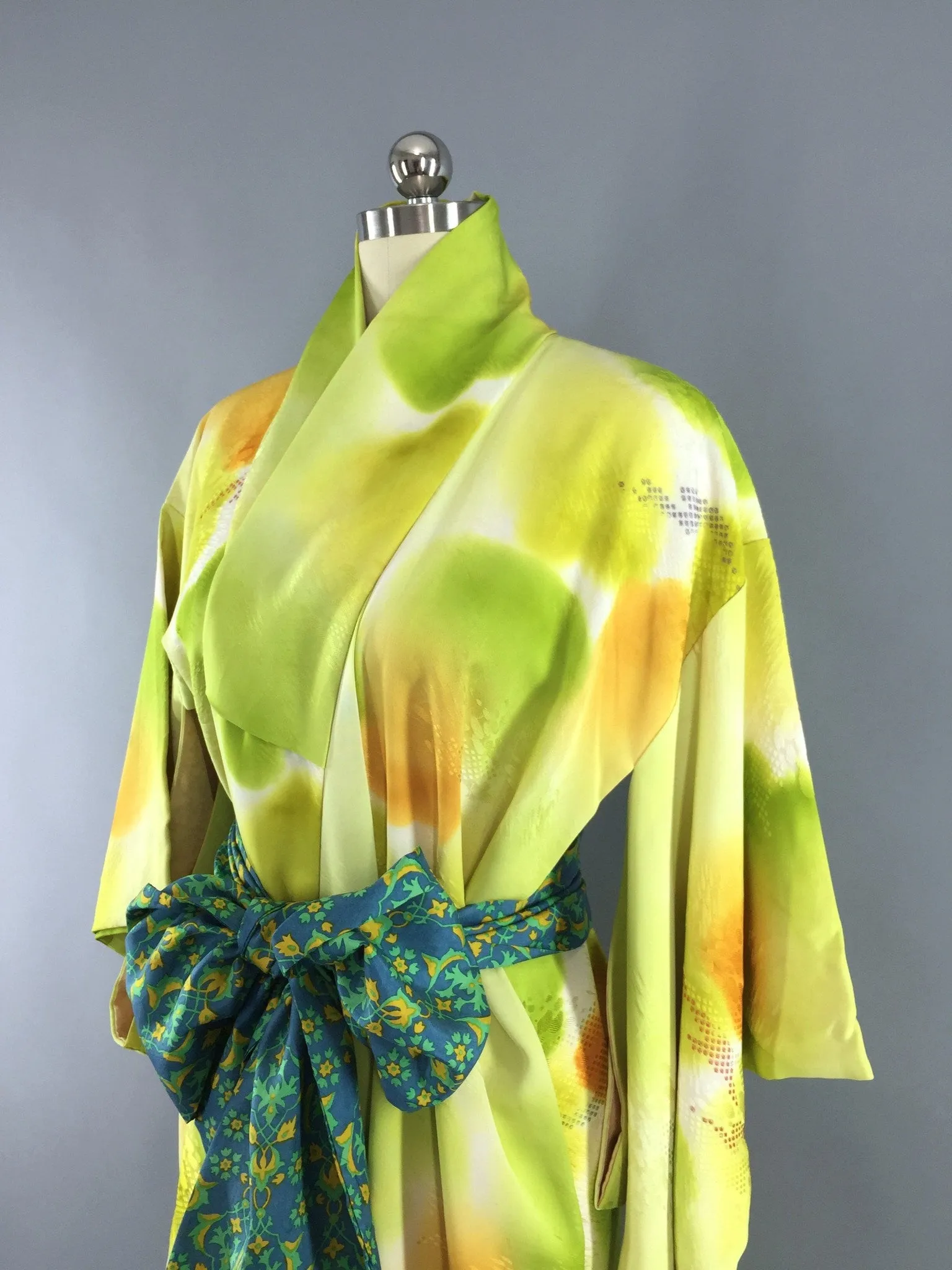 1960s Vintage Silk Kimono Robe in Psychedelic Acid Green Metallic Embroidery