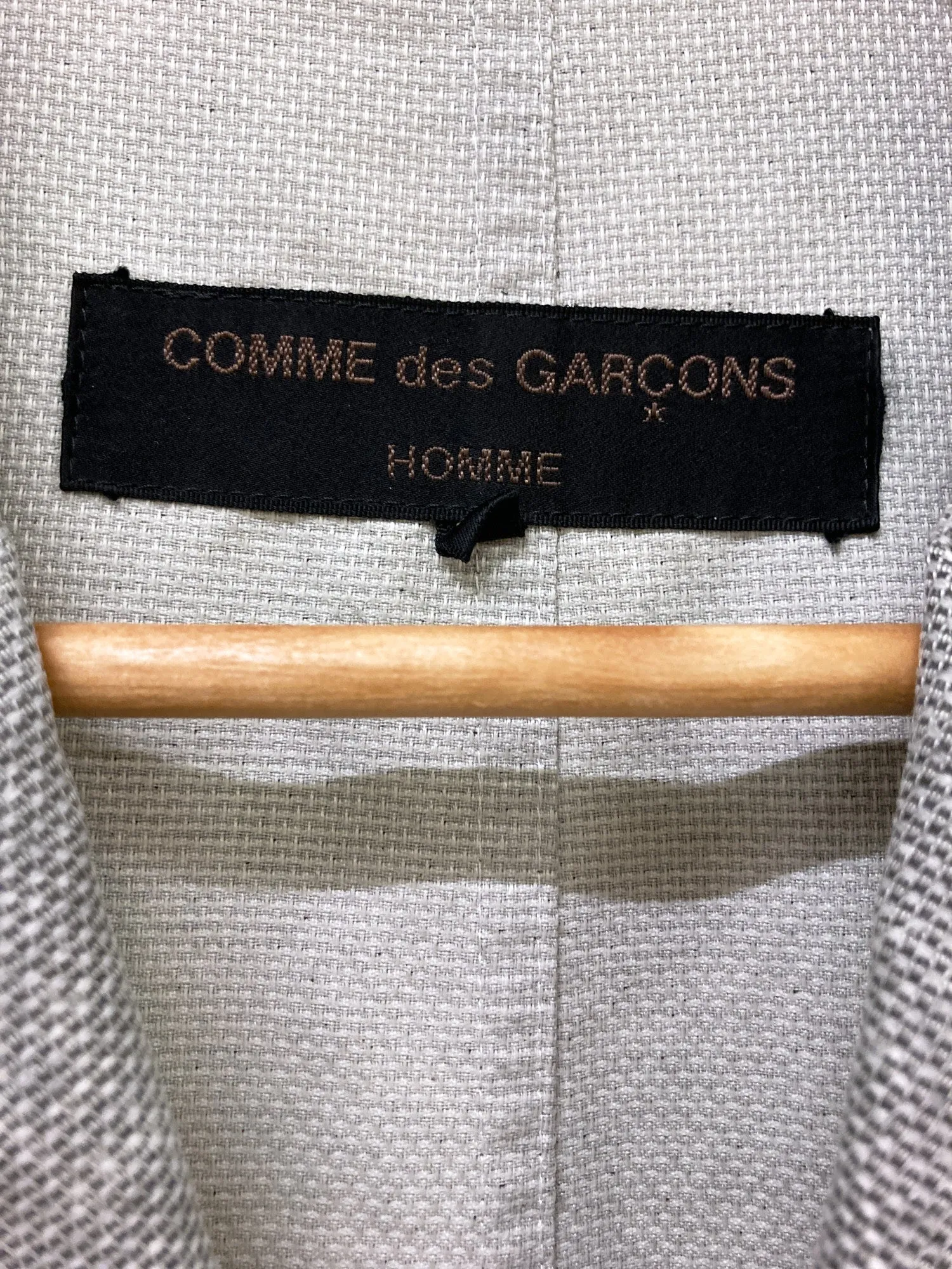 Comme des Garcons Homme 2000 grey nylon three button blazer - M