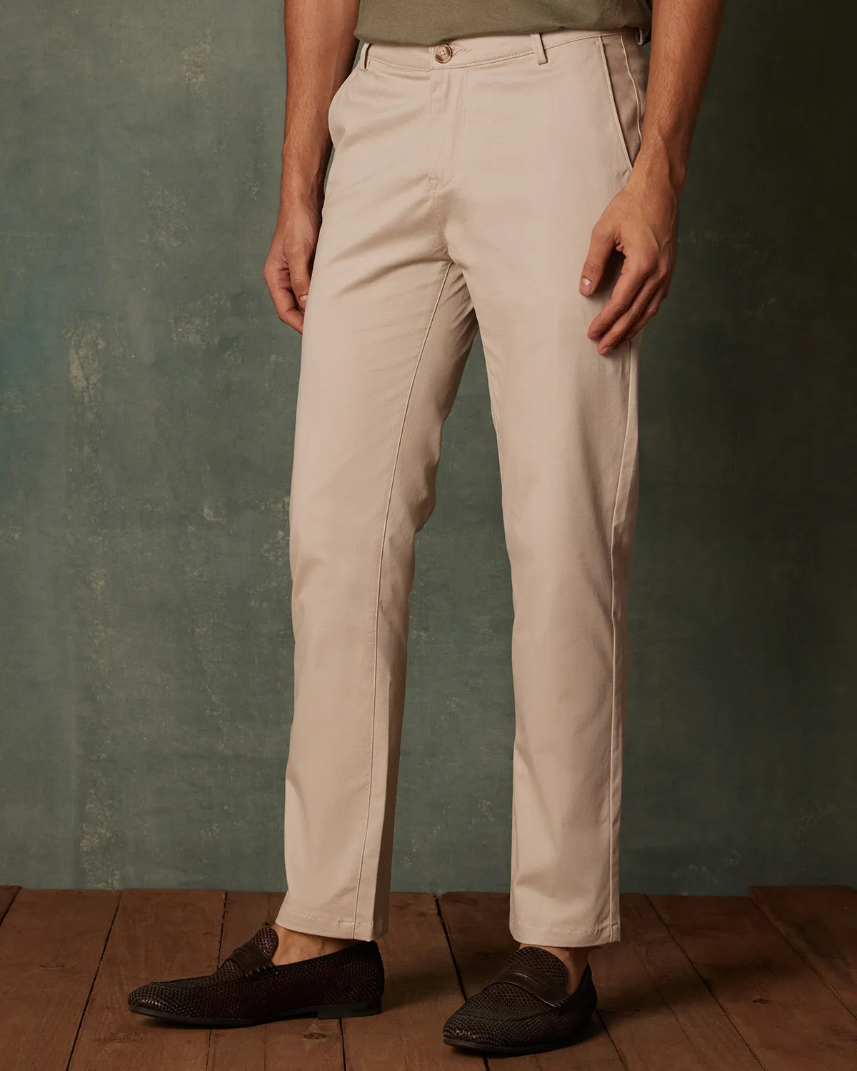 Elevate Everyday Stretch Chinos - Beige