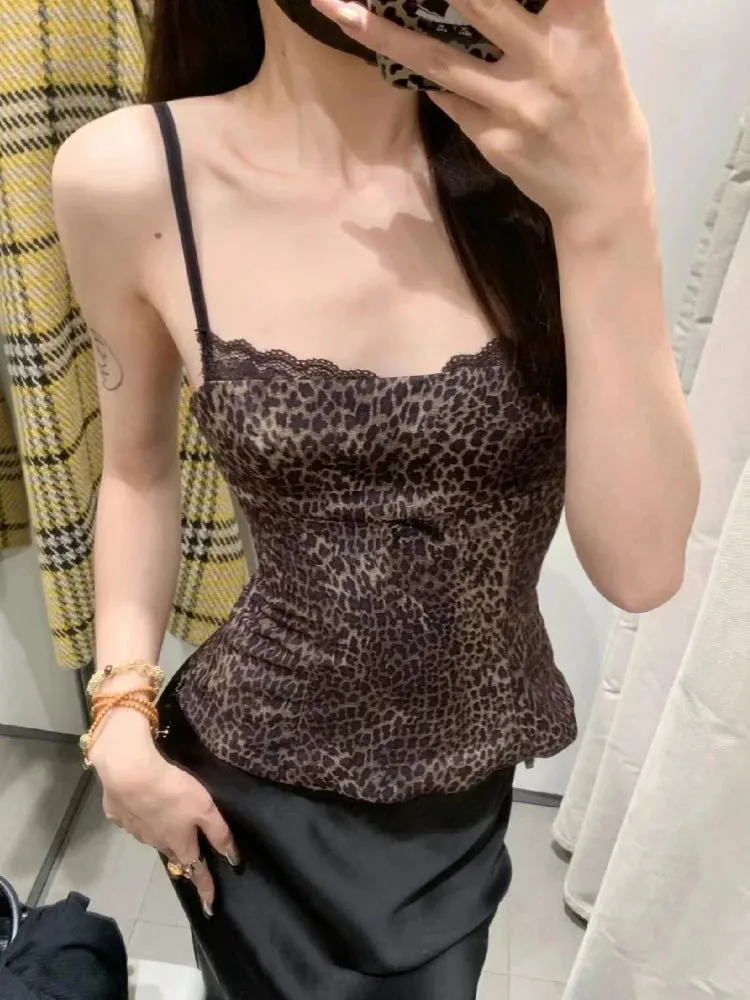 Girlary Summer Gothic Grunge Chic Sling Leopard Top Women Lace Slim Short Sexy Camis Female Fashion Sleeveless Lady Camisole Blouse 2024