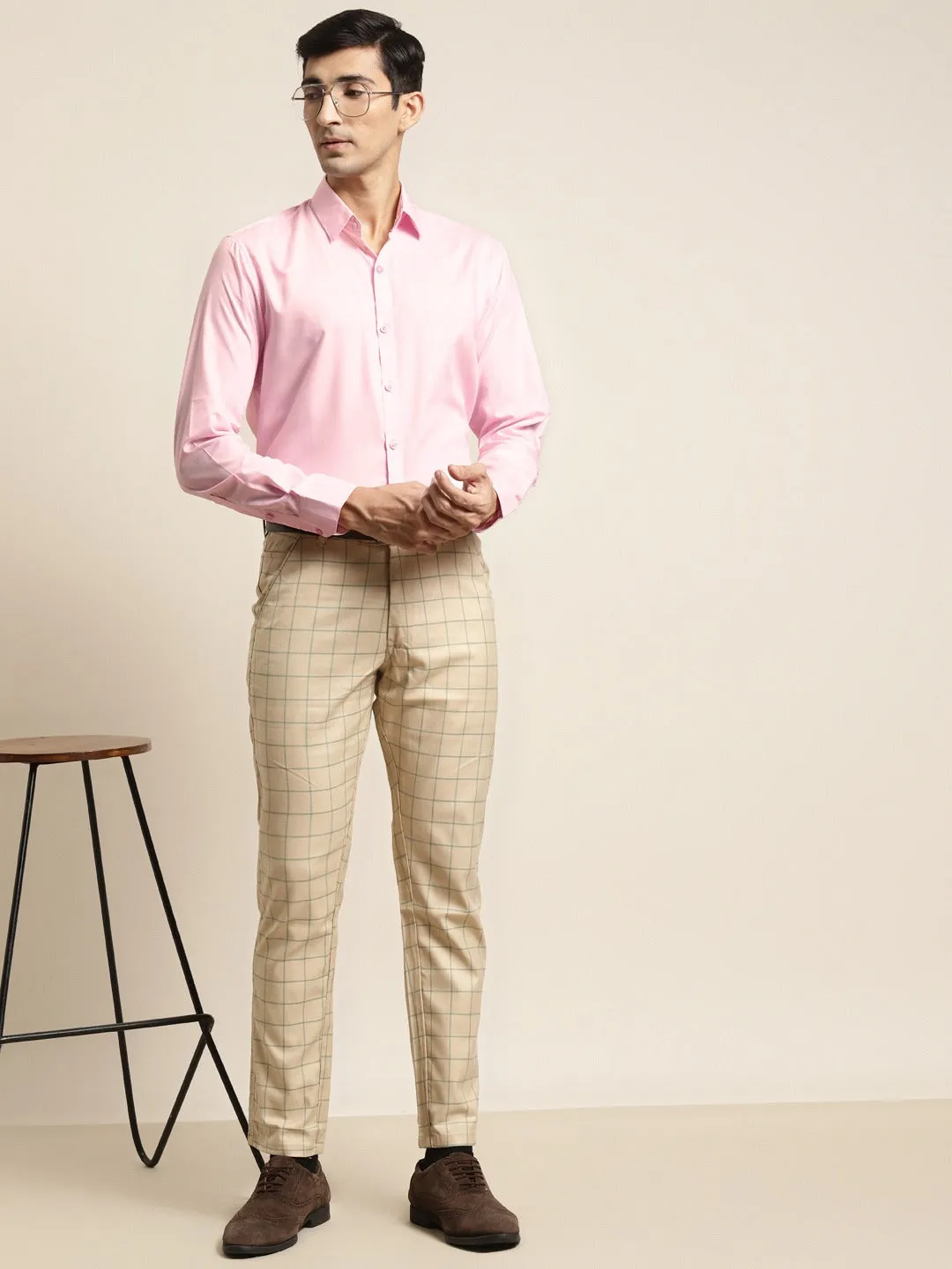 Men's Cotton Pink Plain Formal Shirt - Sojanya