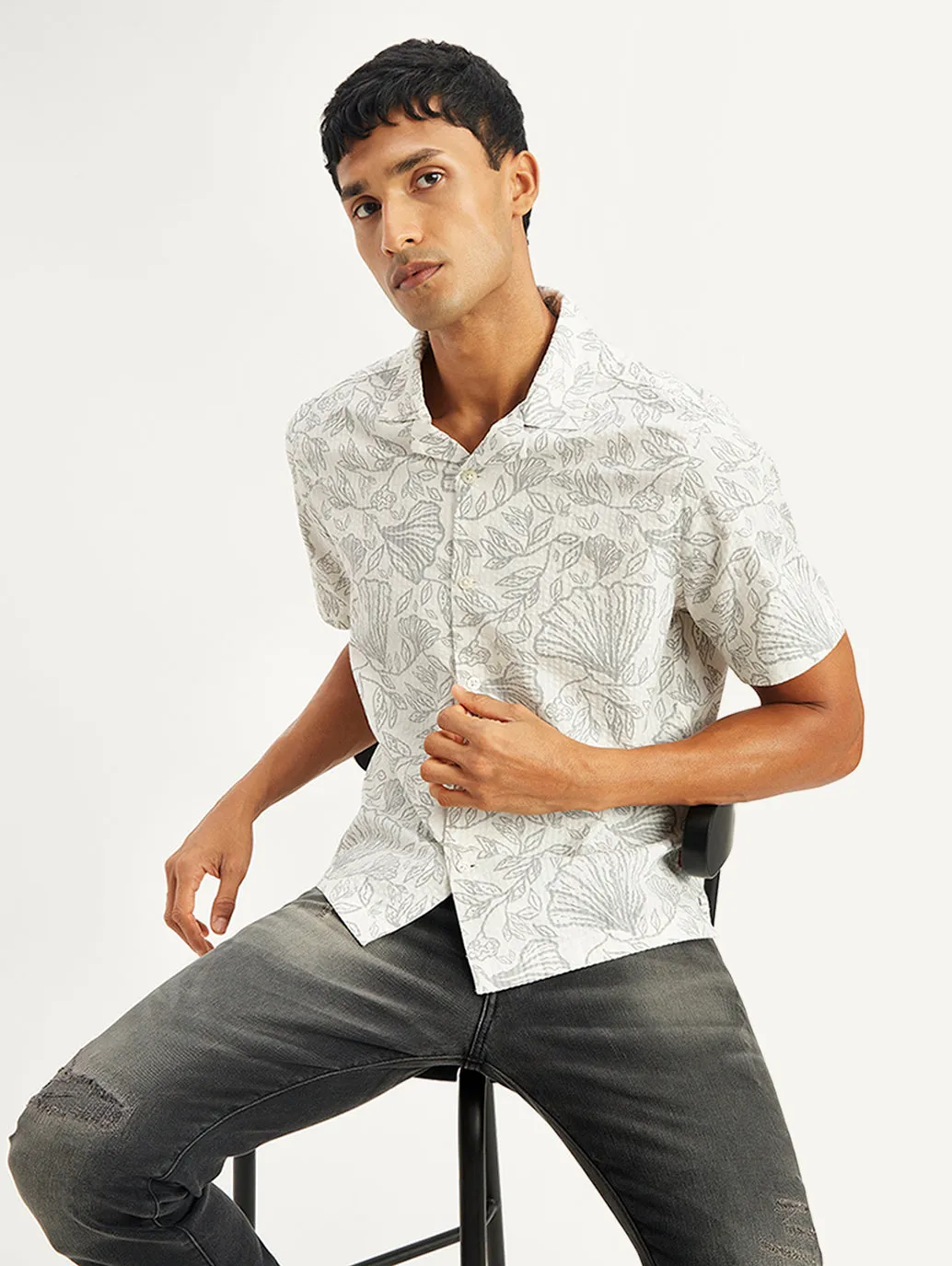 Men's Floral Print Relaxed Fit Camp Shirt