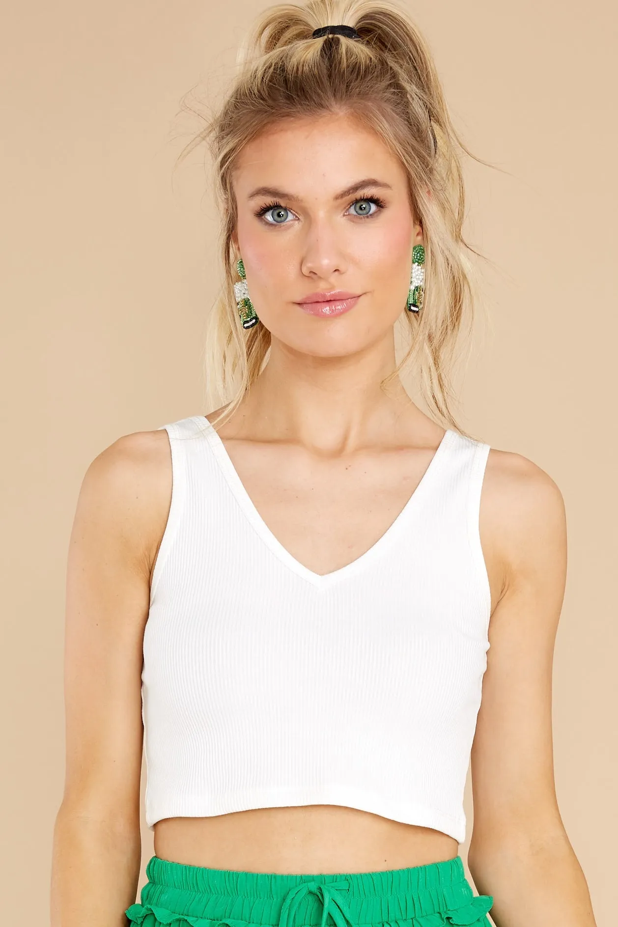 Mod About This White Crop Tank Top