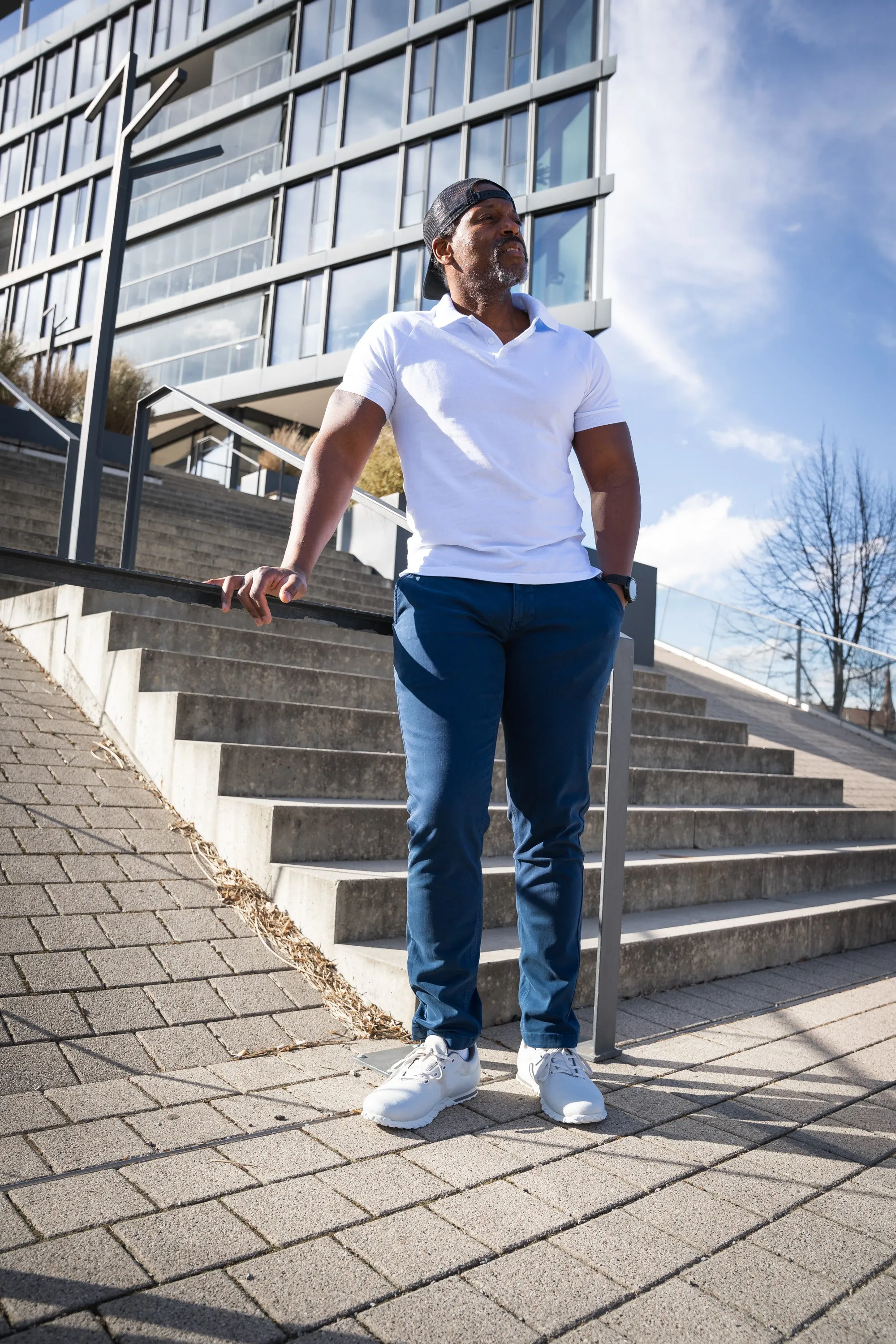 STRAIGHT FIT TOUGH CHINOS - DEEP BLUE