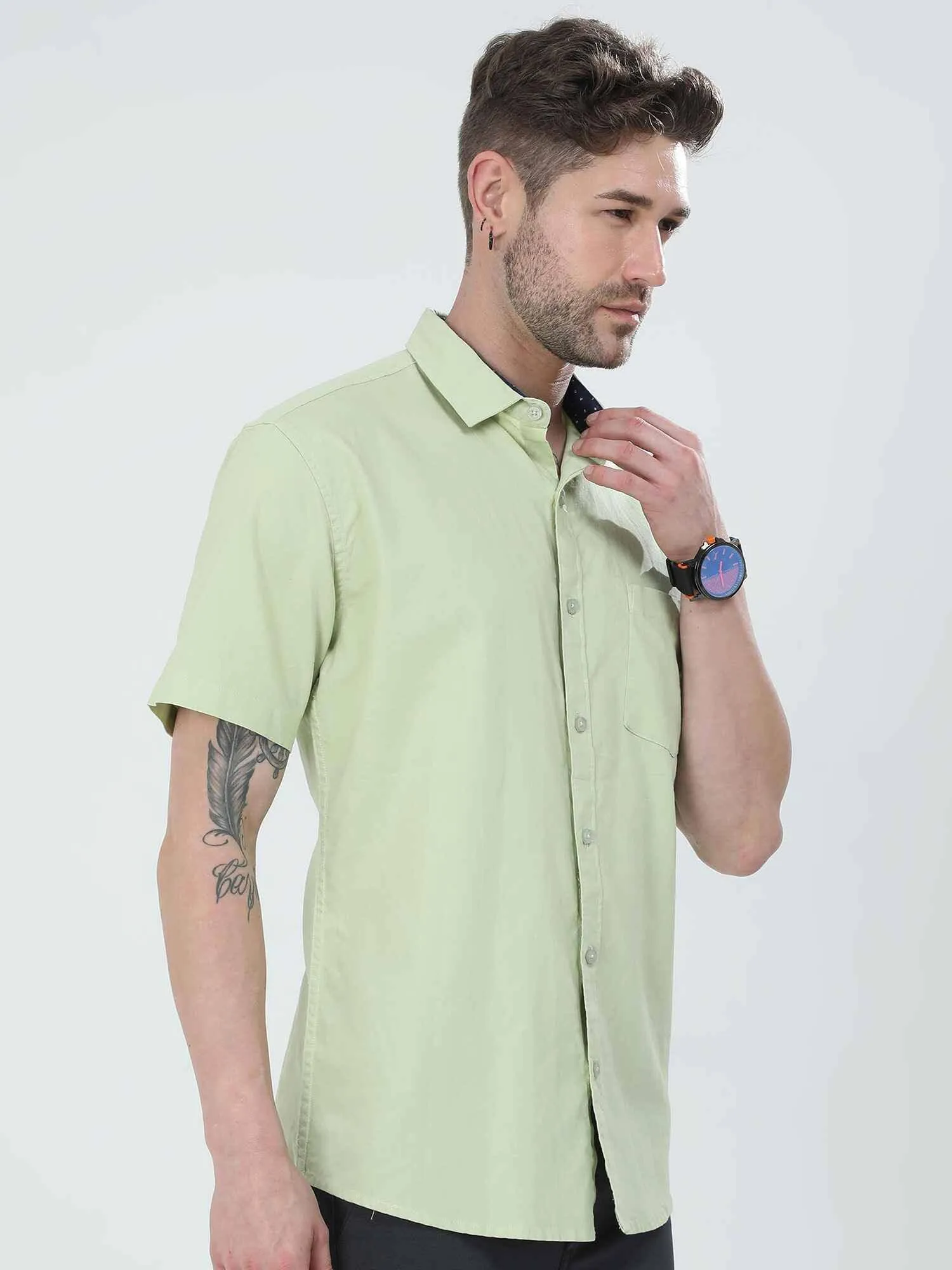 Tea Green Solid Half Sleeve Shirt