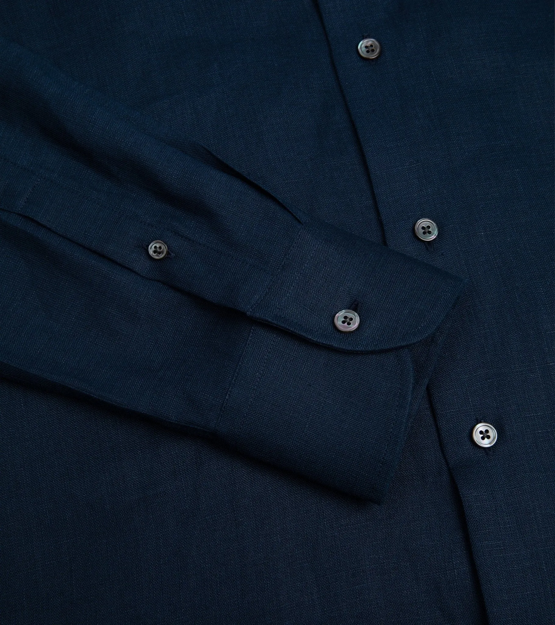 Trunk Audley Irish Linen Shirt: Navy