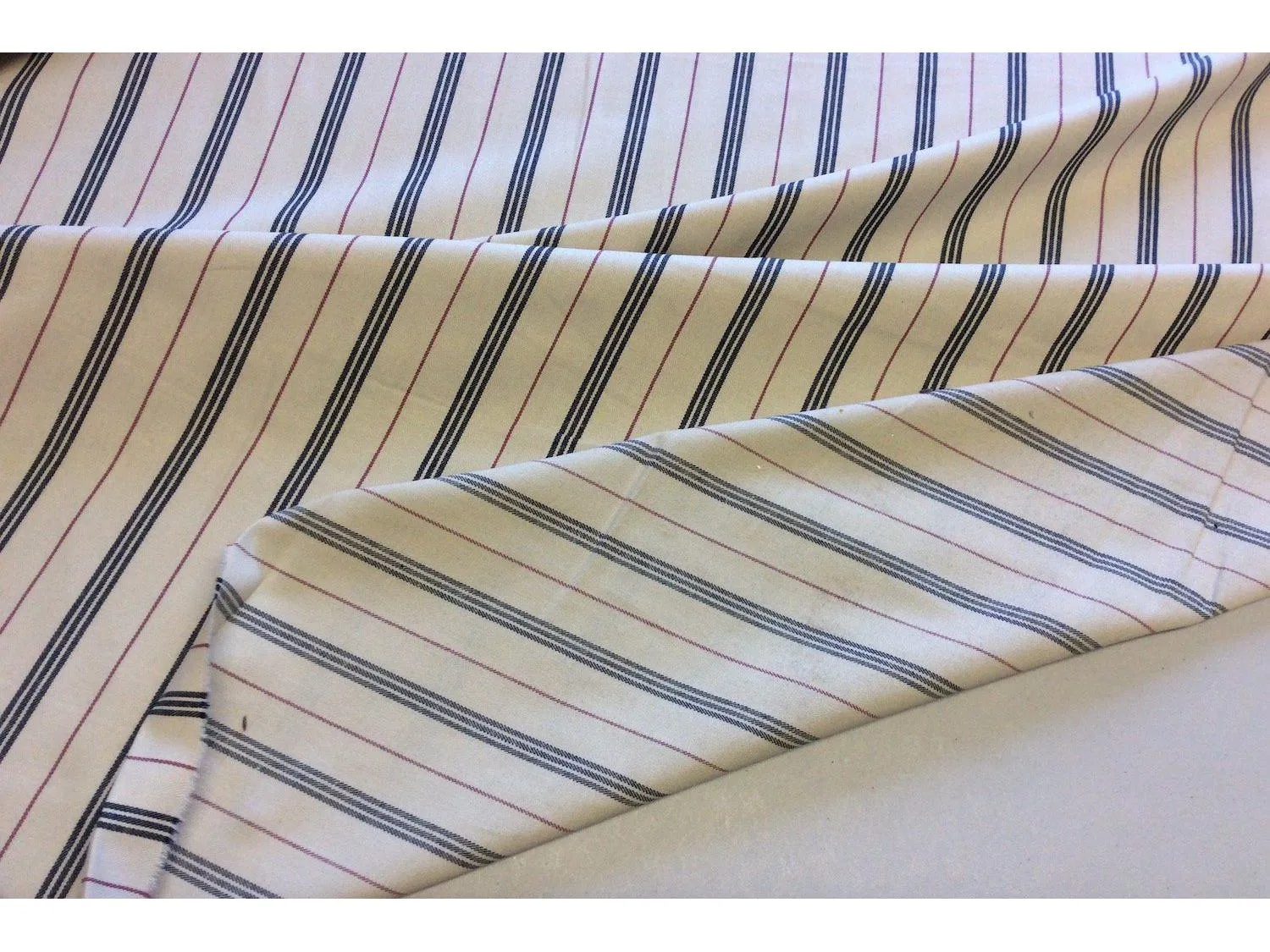 Vintage  Style Ticking Stripe, Twill Cotton Lining / Shirting Fabric - THICK BLUE STRIPE