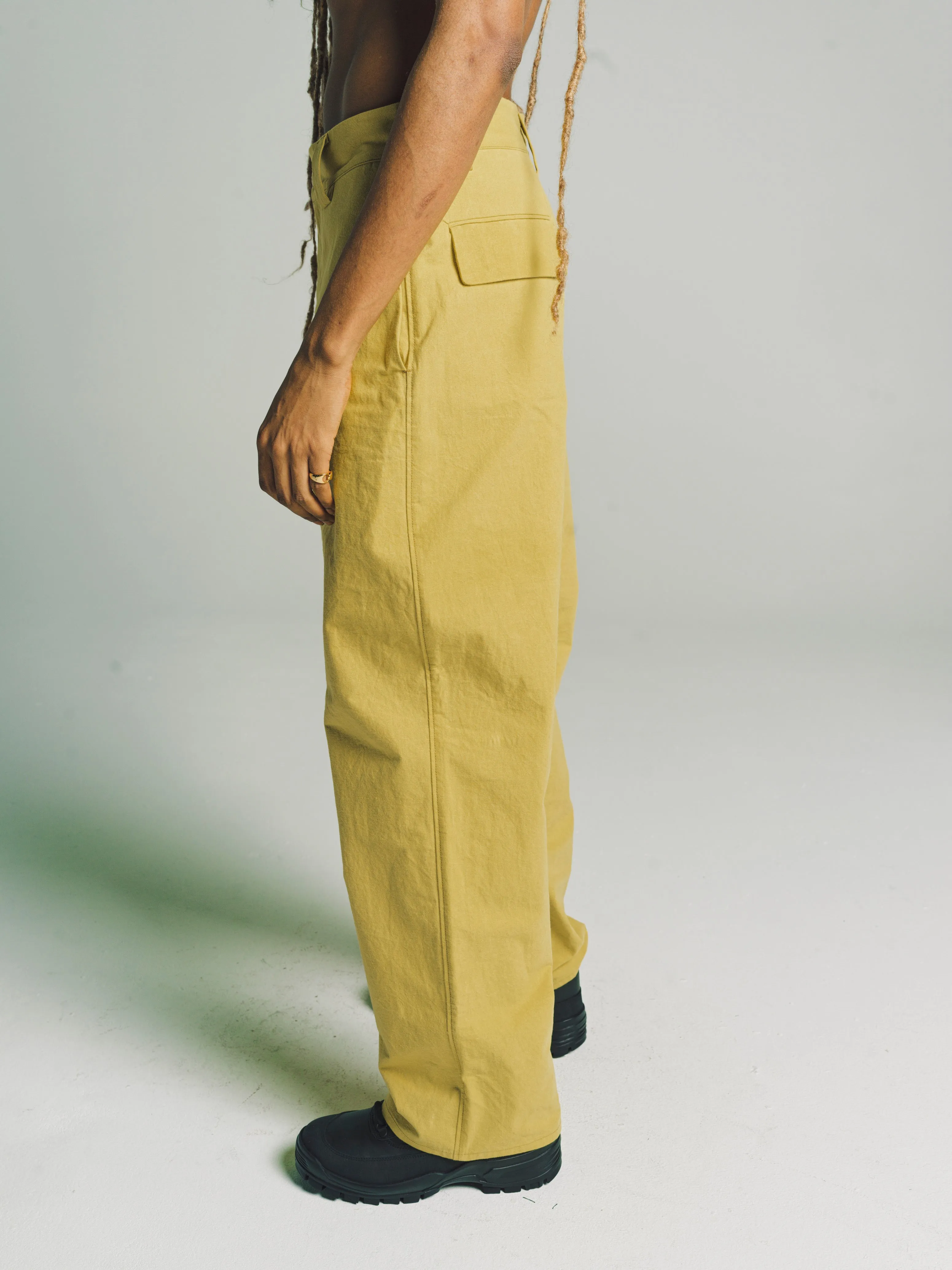 Wattle Wax R16Y6 Pants